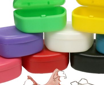 retainer-case1.jpg